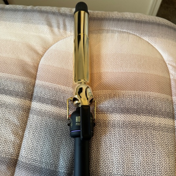 Hot Tools XL Curling Iron 1.25” - Picture 1 of 2